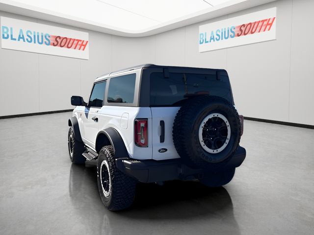 2023 Ford Bronco view 5