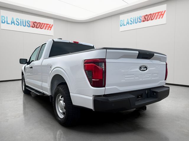 2024 Ford F-150 view 5