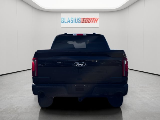 2024 Ford F-150 view 4