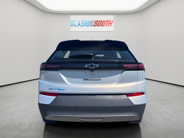 2022 Chevrolet Bolt EUV view 4