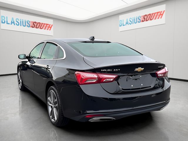 2022 Chevrolet Malibu view 5