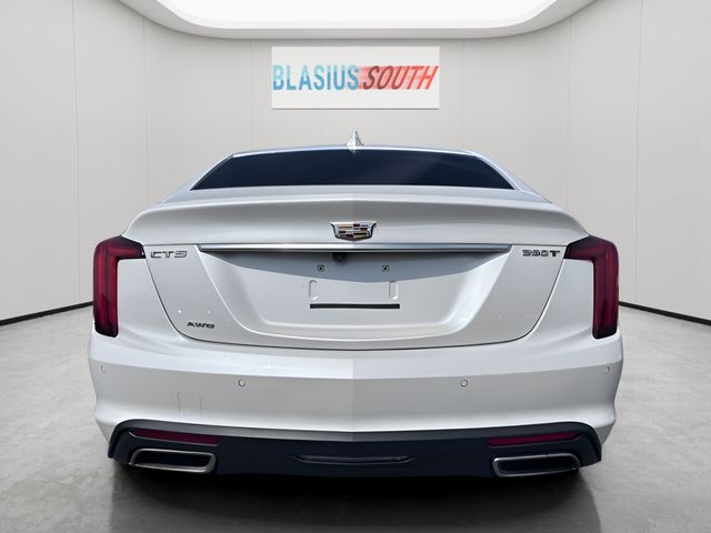2024 Cadillac CT5 view 4