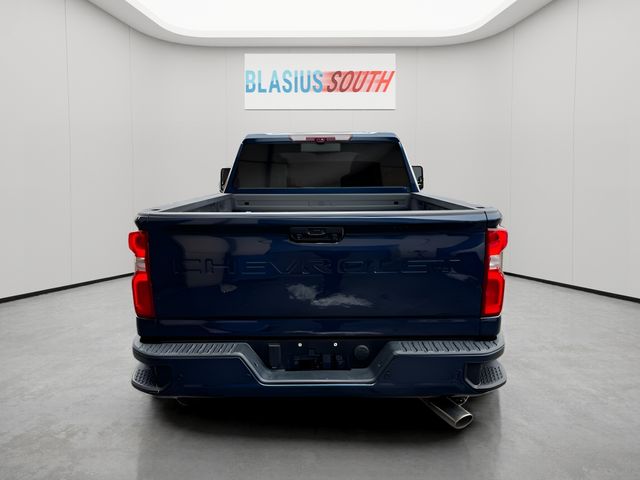 2021 Chevrolet Silverado 2500HD view 4