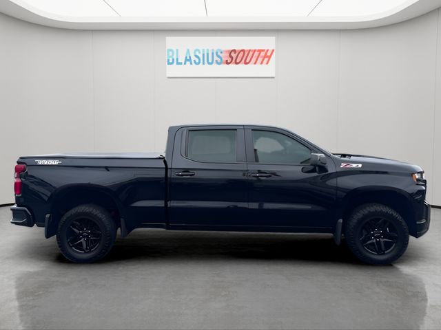 2019 Chevrolet Silverado 1500 view 2