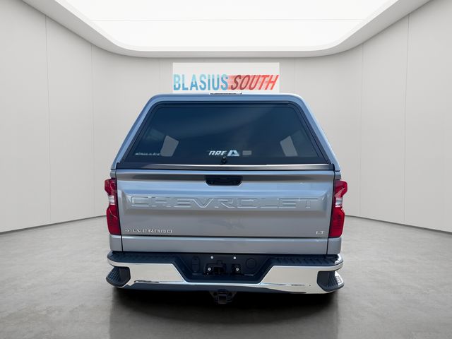 2023 Chevrolet Silverado 1500 view 4