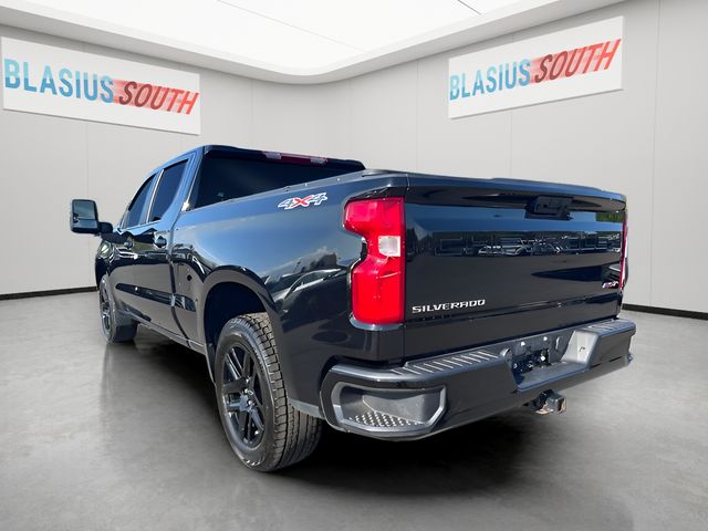 2023 Chevrolet Silverado 1500 view 5