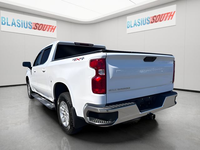 2021 Chevrolet Silverado 1500 view 5