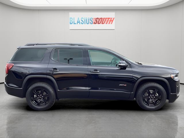 2023 GMC Acadia view 2
