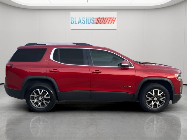 2023 GMC Acadia view 2