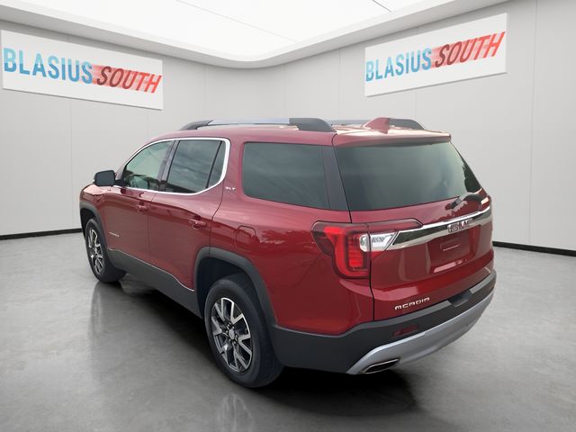 2023 GMC Acadia view 5