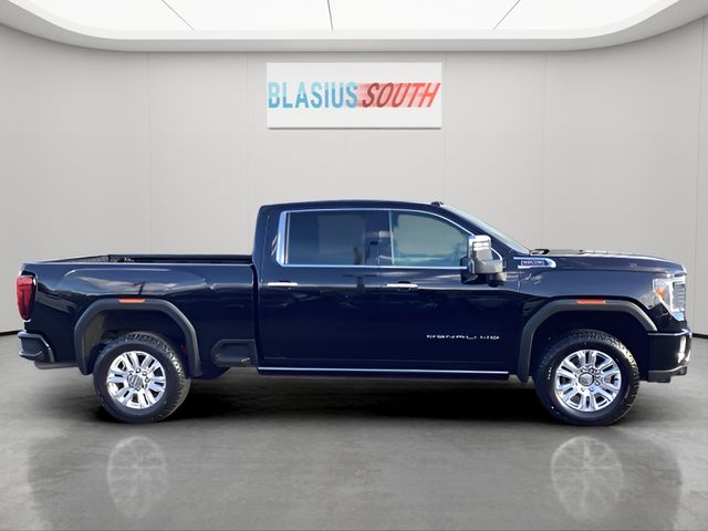 2023 GMC Sierra 2500HD view 2