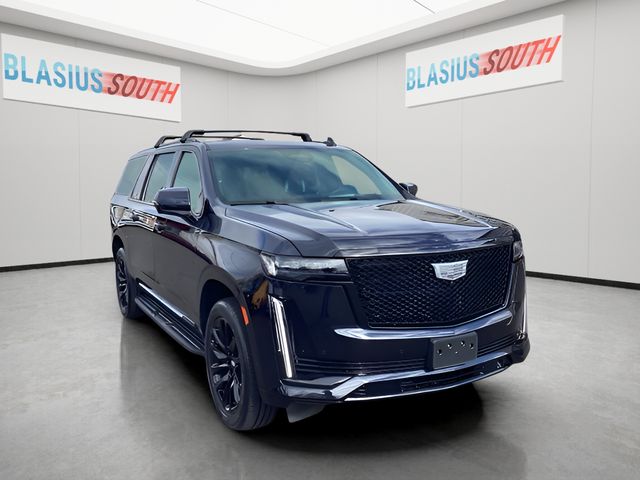 2023 Cadillac Escalade ESV