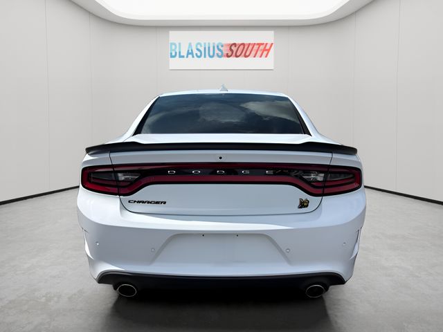 2019 Dodge Charger view 4