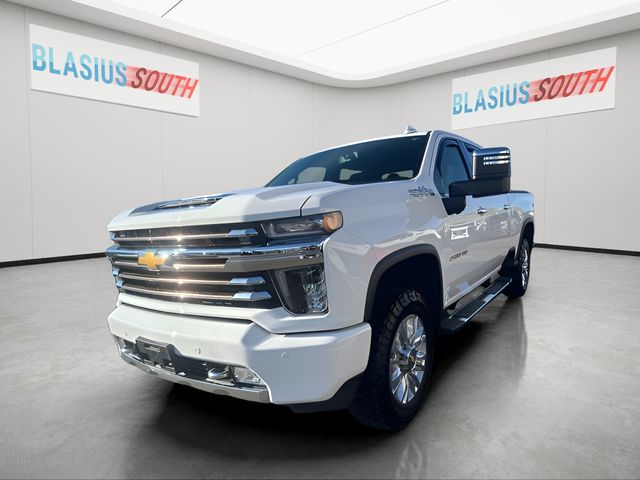 2023 Chevrolet Silverado 2500HD view 3
