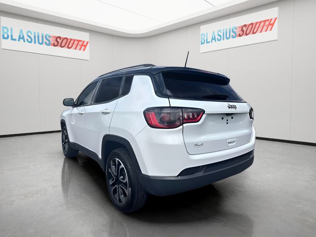 2022 Jeep Compass view 5