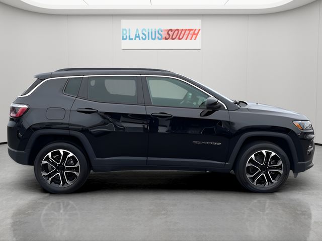 2024 Jeep Compass view 2