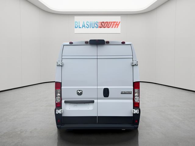 2023 Ram ProMaster 2500 view 4