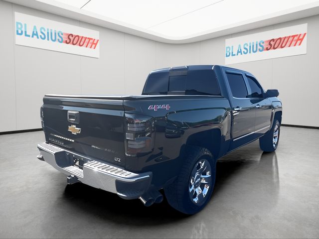2016 Chevrolet Silverado 1500 view 3