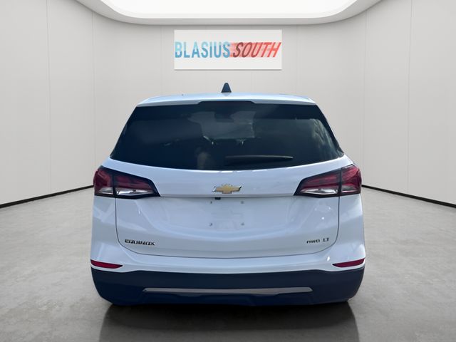 2024 Chevrolet Equinox view 4
