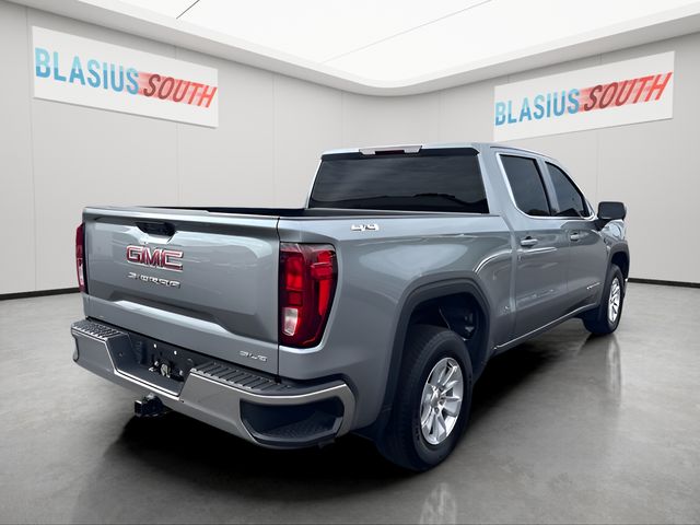 2023 GMC Sierra 1500 view 3