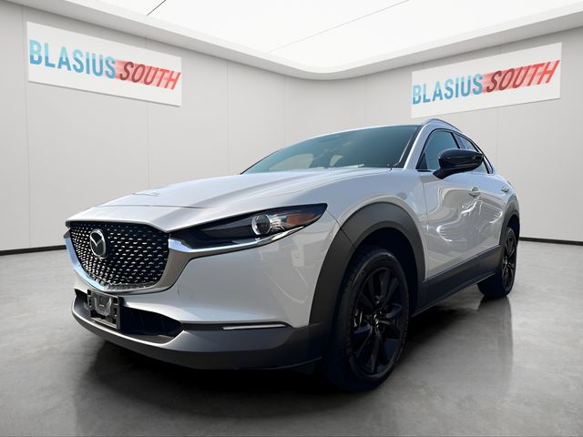 2024 Mazda CX-30 view 3