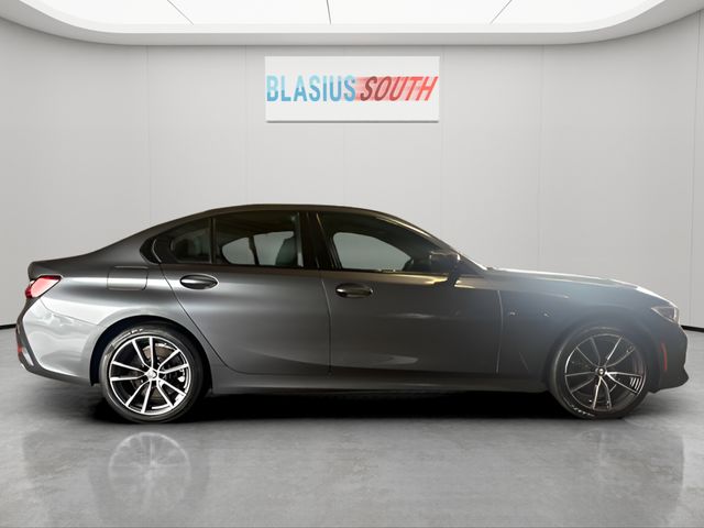 2022 BMW 3 Series view 2