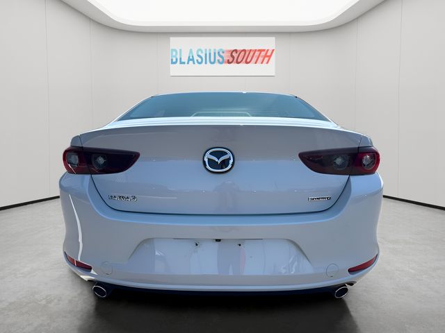 2024 Mazda Mazda3 view 4