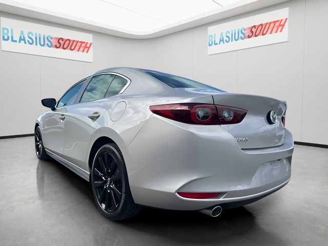 2024 Mazda Mazda3 view 5
