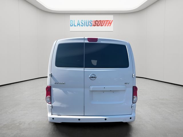 2020 Nissan NV200 view 5