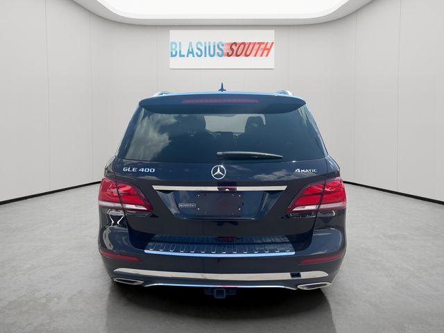 2019 Mercedes-Benz GLE view 4