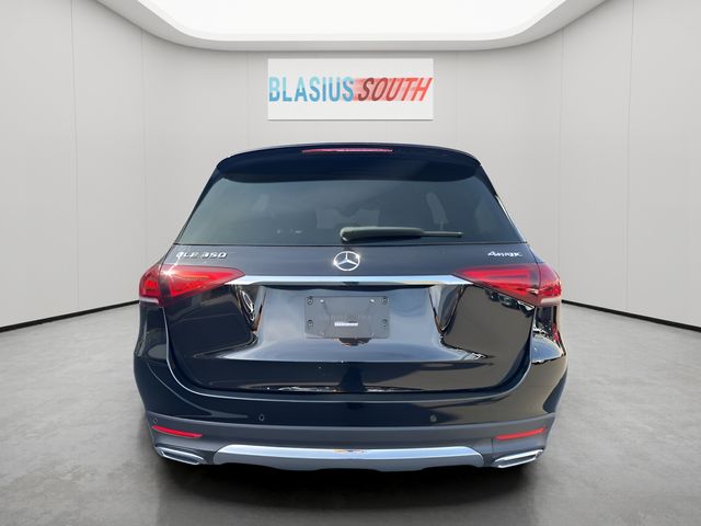 2022 Mercedes-Benz GLE view 4