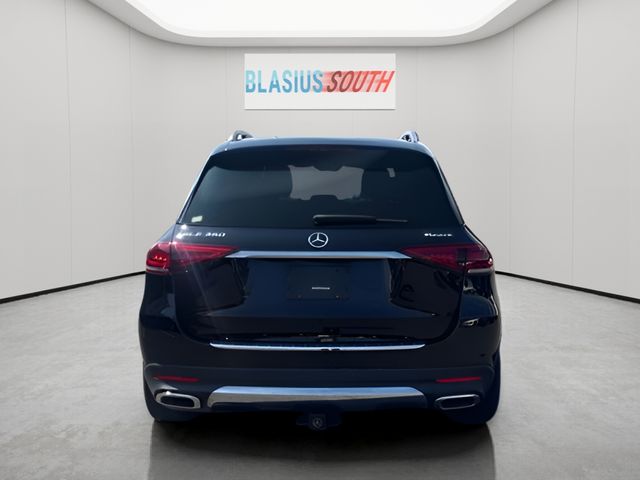 2021 Mercedes-Benz GLE view 4