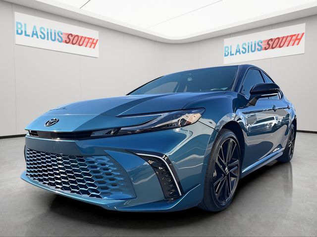 2025 Toyota Camry view 3