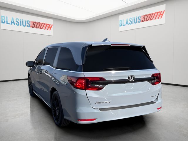 2024 Honda Odyssey view 5