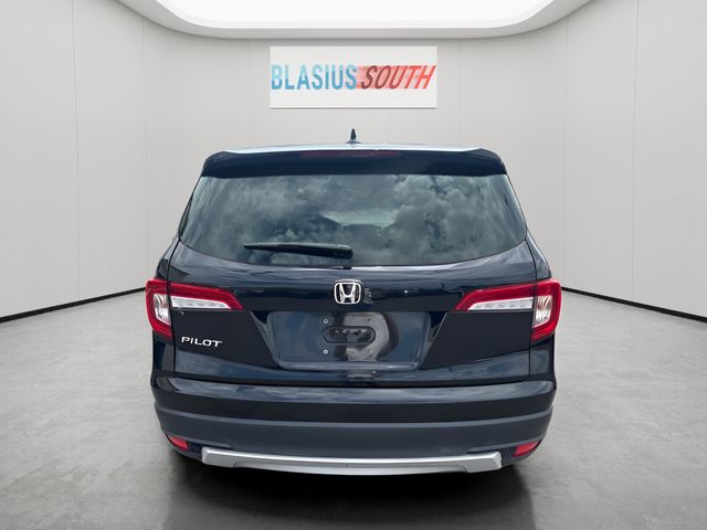 2019 Honda Pilot view 4