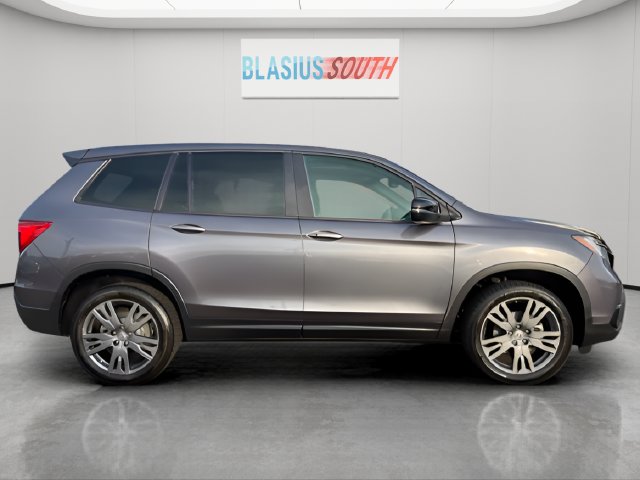 2019 Honda Passport view 2