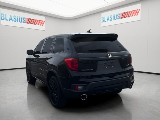 2023 Honda Passport view 5