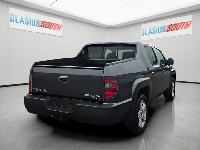 2013 Honda Ridgeline view 3