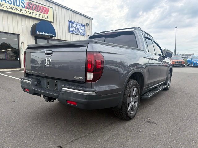 2020 Honda Ridgeline view 3