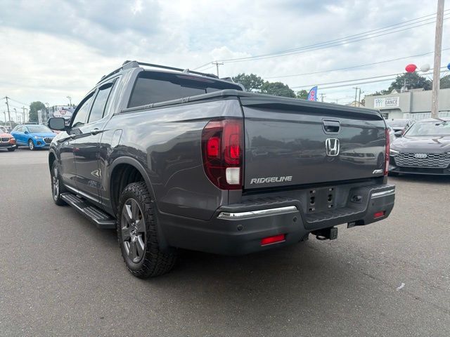 2020 Honda Ridgeline view 5