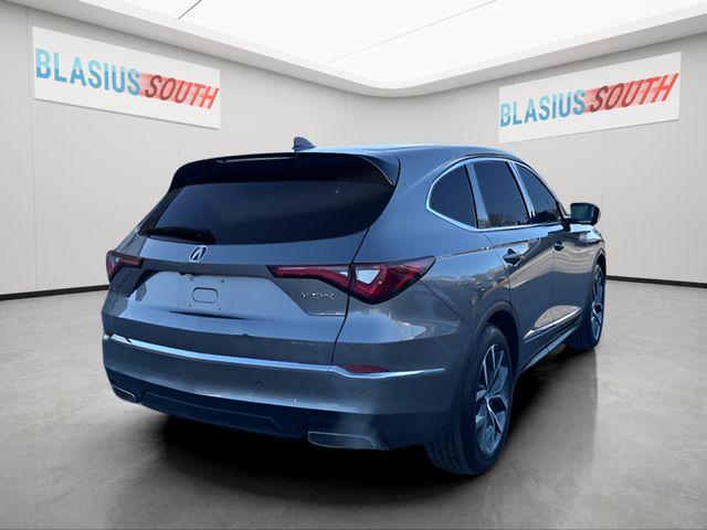2023 Acura MDX view 3