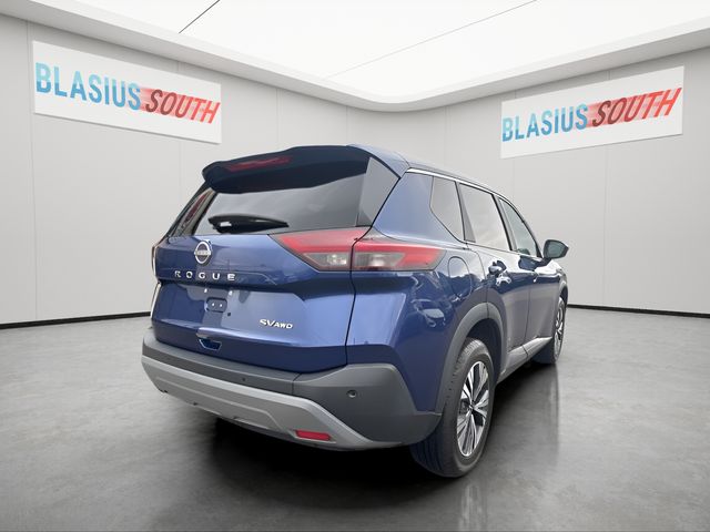 2023 Nissan Rogue view 3