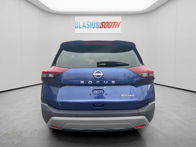 2023 Nissan Rogue view 4