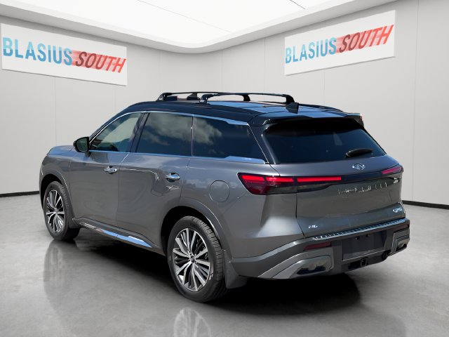 2023 INFINITI QX60 view 5