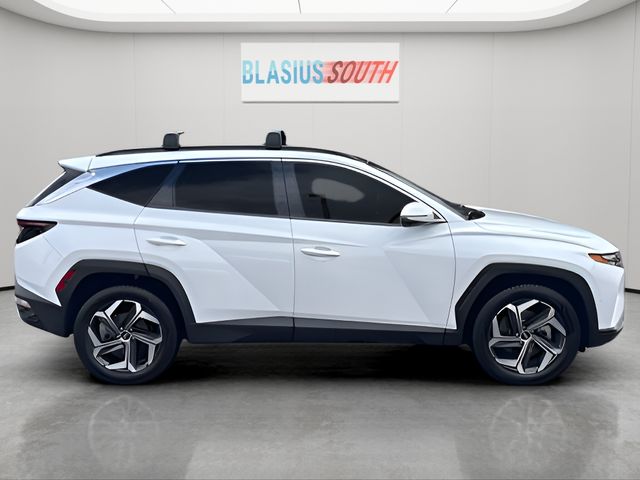 2022 Hyundai Tucson view 2