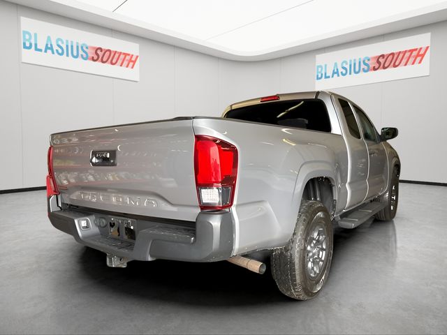 2019 Toyota Tacoma view 2