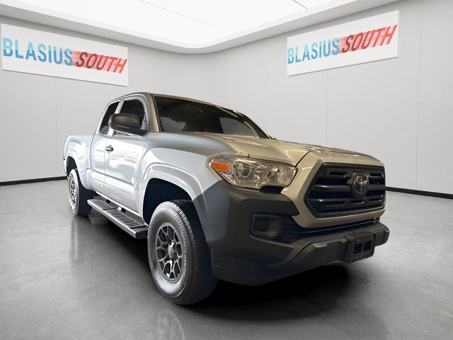 2019 Toyota Tacoma view 5