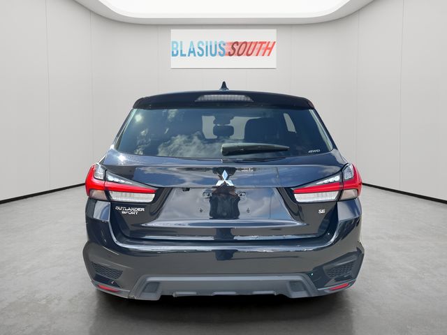 2025 Mitsubishi Outlander Sport view 4