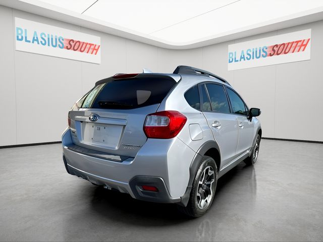 2016 Subaru Crosstrek view 3