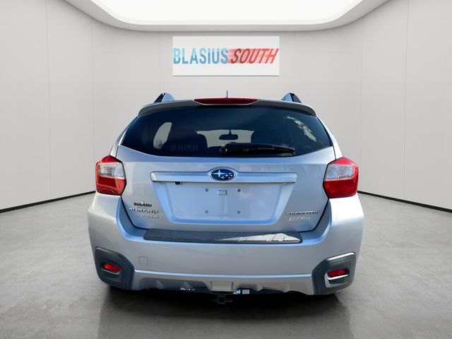 2016 Subaru Crosstrek view 4